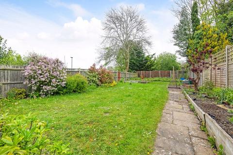 3 bedroom semi-detached house for sale, Daleside, Chelsfield, Orpington