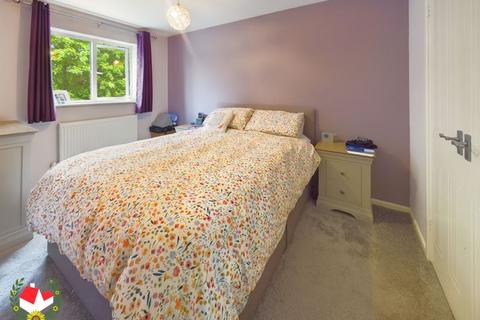 3 bedroom end of terrace house for sale, Griffon Close, Quedgeley, Gloucester