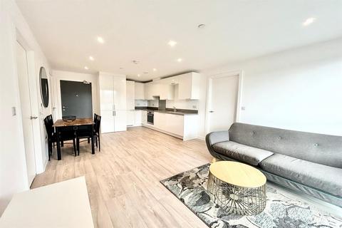 2 bedroom flat to rent, Ariel Apartments, Ottinger Close, M50