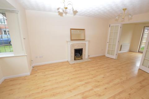 4 bedroom detached house to rent, Scythe Way, Prettygate, CO3