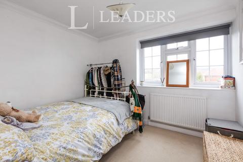 2 bedroom maisonette to rent, Church Road, Weald, Sevenoaks, TN14
