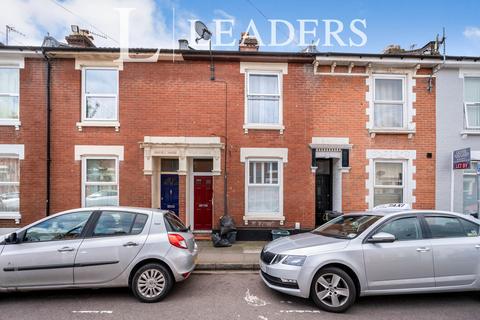 4 bedroom terraced house to rent, Telephone Road, Southsea