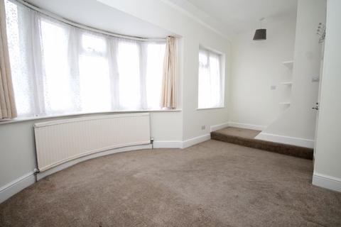 63 Westbury Avenue, Southall, UB1 2UZ