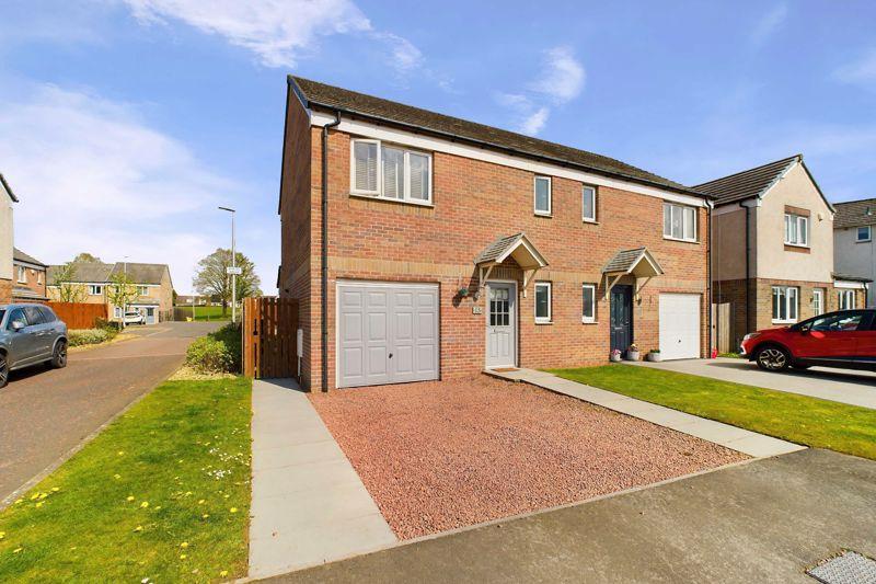 Balcastle Crescent, Carluke 3 bed semidetached house for sale £174,000
