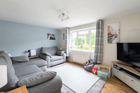 14 Oakfields, Walliswood, Dorking, RH5 5RQ