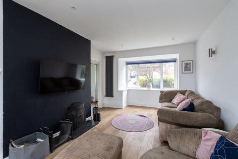 42 Tollgate Road, Dorking, RH4 2PW