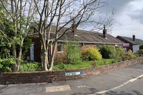 2 bedroom semi-detached bungalow for sale, Eastway, Preston PR4