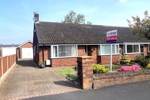 3 bedroom semi-detached bungalow for sale, Newton Close, Preston PR4