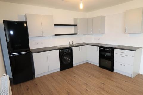 2 bedroom apartment to rent, Buckingham Avenue, Harthill