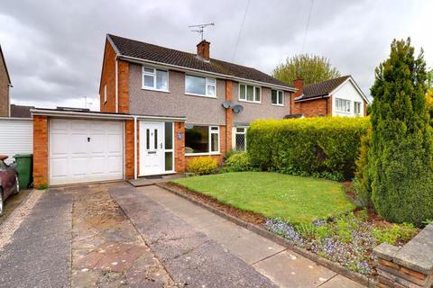 3 bedroom semi-detached house for sale, Oldfields Crescent, Stafford ST18