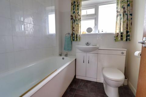 52 Oldfields Crescent, Great Haywood, Stafford, ST18 0RW