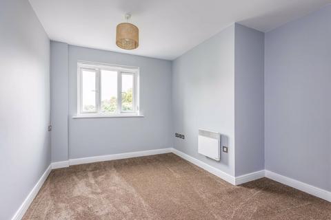 2 bedroom apartment to rent, Gisors Road, Southsea