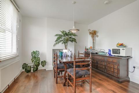 24 Birling Road, Tunbridge Wells, TN2 5LX
