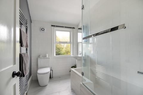 24 Birling Road, Tunbridge Wells, TN2 5LX