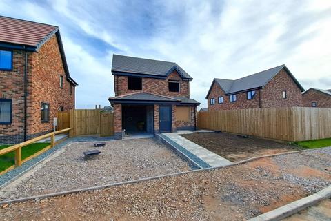 3 bedroom detached house for sale, Morlas Meadows, St Martins