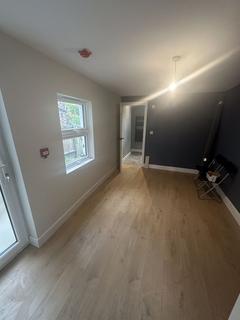 5 bedroom house to rent, Wandsworth Road, London