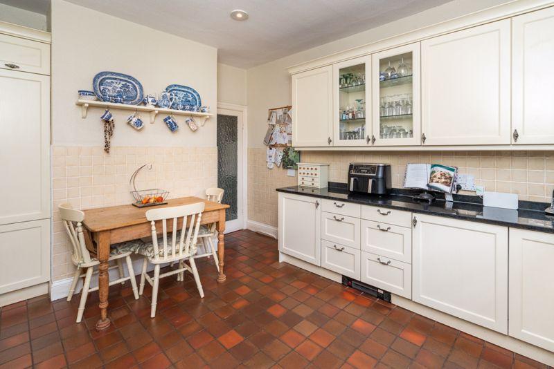 Breakfast kitchen