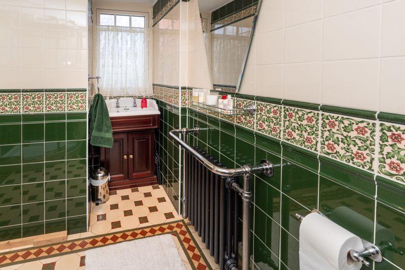 Ground floor shower