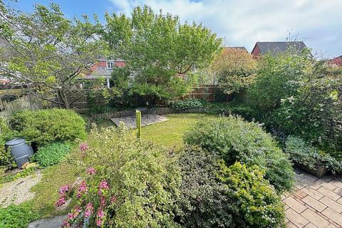 14 Tidmington Close, Hatton Park, Warwick, CV35 7TE