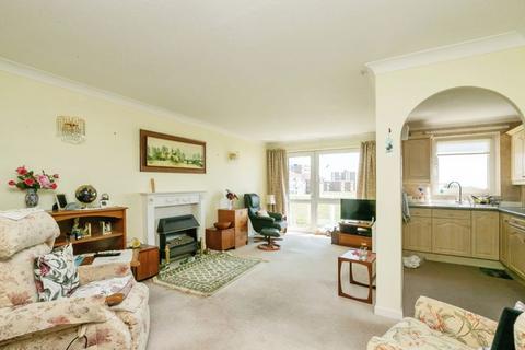 2 bedroom flat for sale, De la Warr Parade, Bexhill-on-Sea TN40