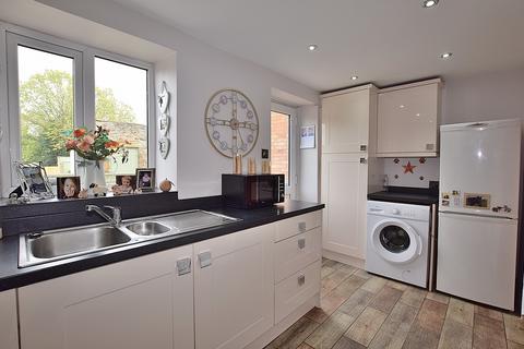 5 Chapel Row, Eppleby, Richmond, DL11 7AU
