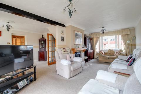4 bedroom semi-detached house for sale, Sheepcote Crescent, Heath and Reach, Leighton Buzzard, LU7