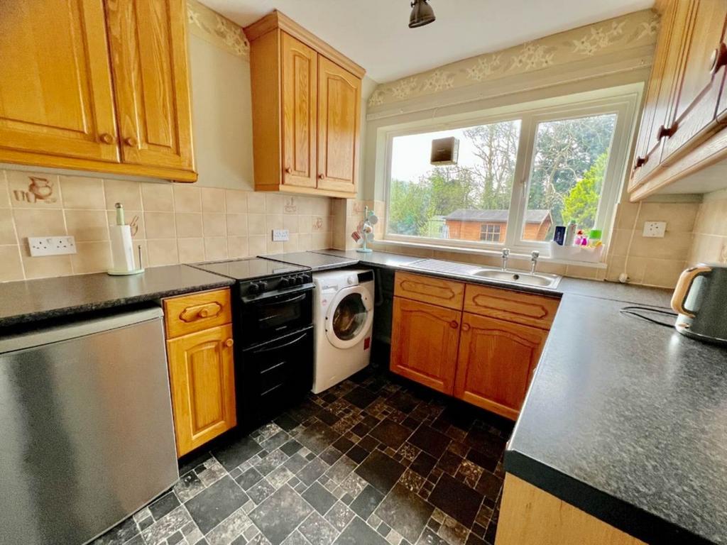 Rhoshendre, Waunfawr, Aberystwyth 3 bed semidetached house for sale