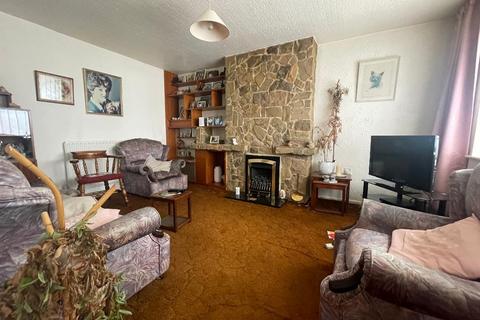 2 bedroom bungalow for sale, Evedon Close, Luton, Bedfordshire, LU3 2DW