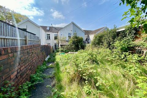 31 Broniestyn Terrace, Trecynon, Aberdare, CF44 8EG