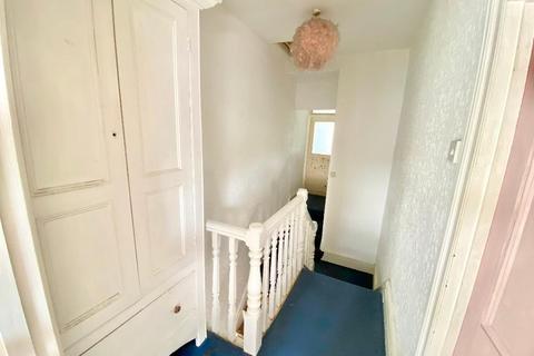 31 Broniestyn Terrace, Trecynon, Aberdare, CF44 8EG