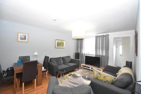 2 bedroom ground floor flat for sale, Millersneuk Crescent, Millerston, G33 6PH