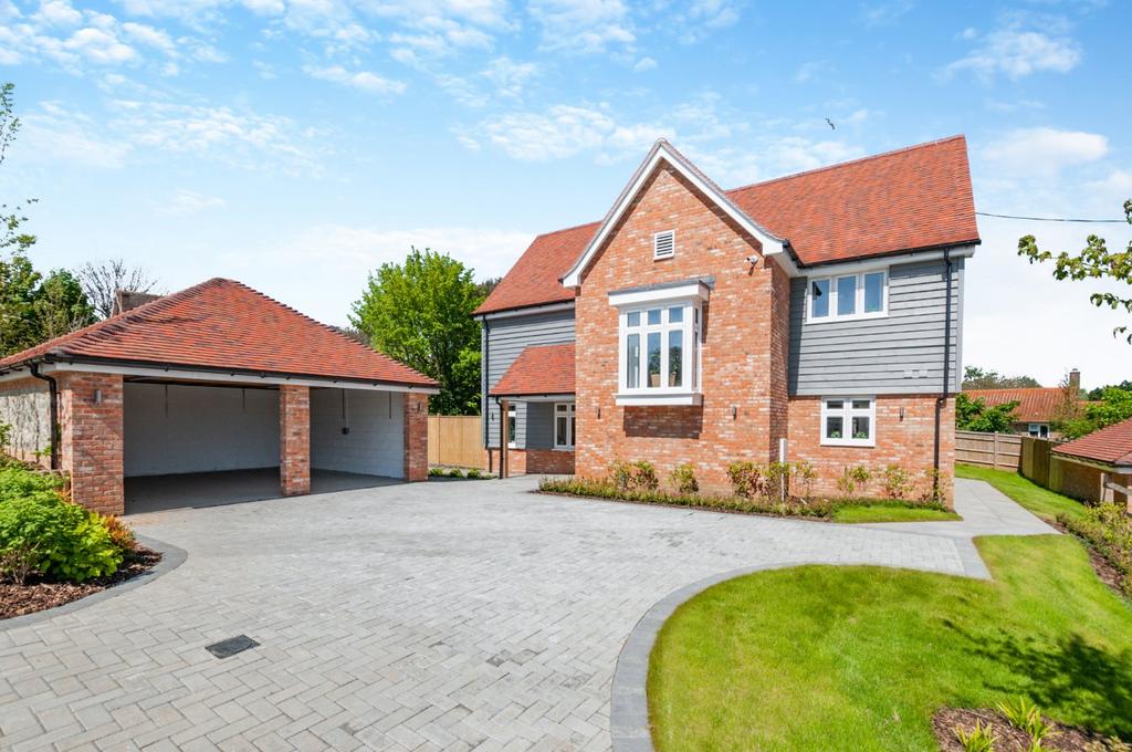 Hawksdown Road, Walmer, Deal, Kent 4 bed detached house for sale £870,000