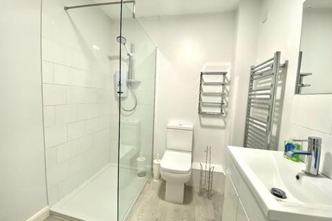 12 Marwell Close, Romford, RM1 2TE