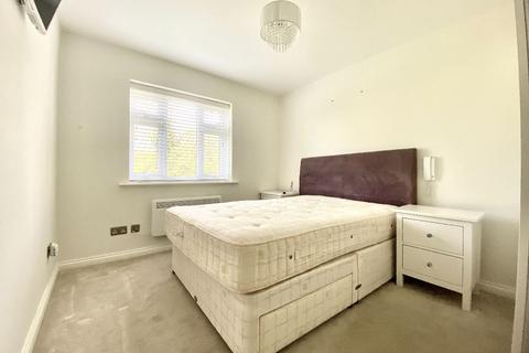12 Marwell Close, Romford, RM1 2TE