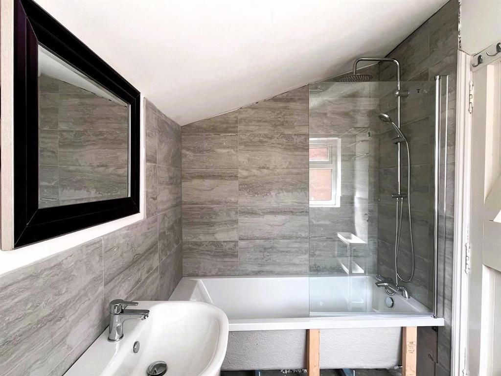 Bathroom I