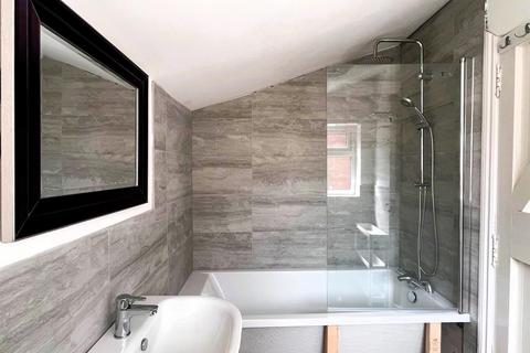 undefined, Linden Road, Gloucester GL1