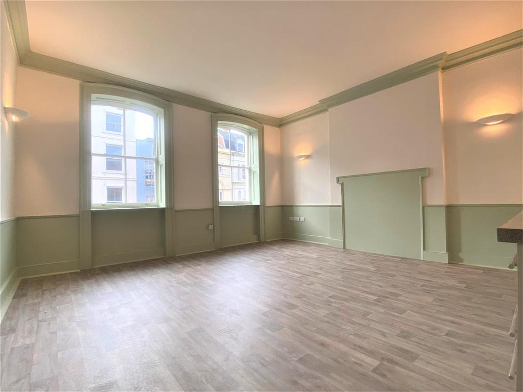Lounge II.jpg