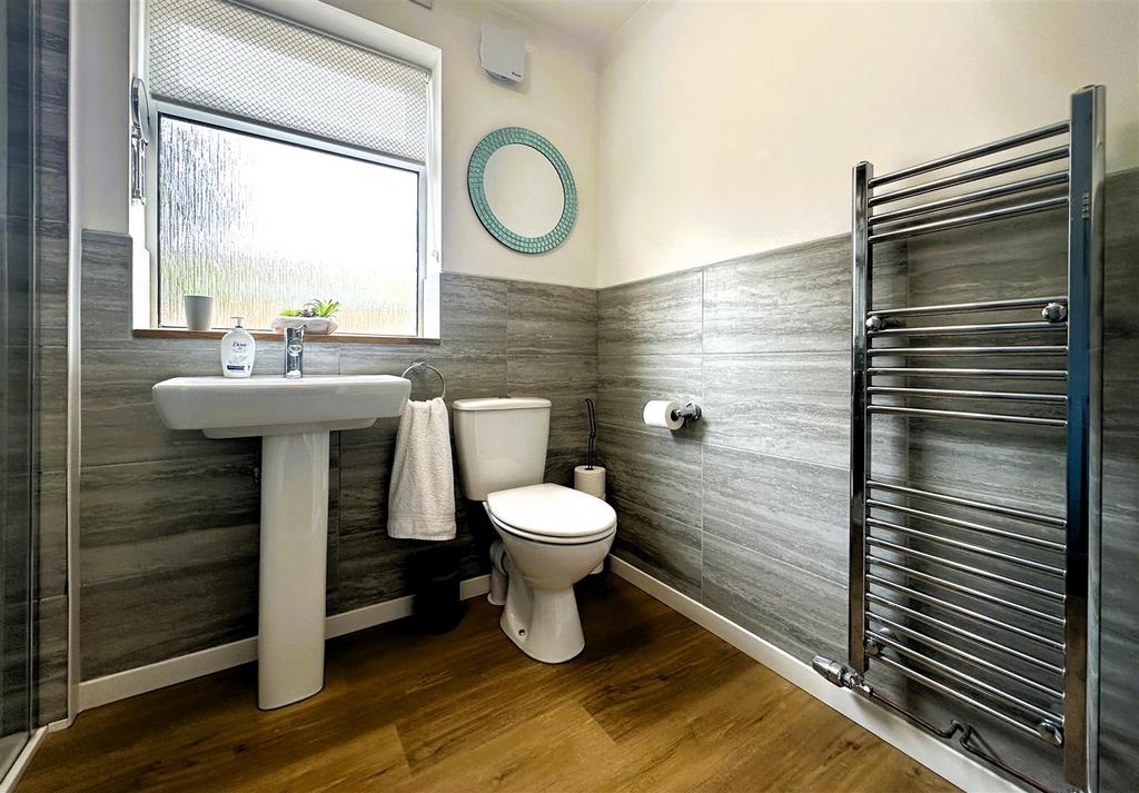 Shower Room II.jpg