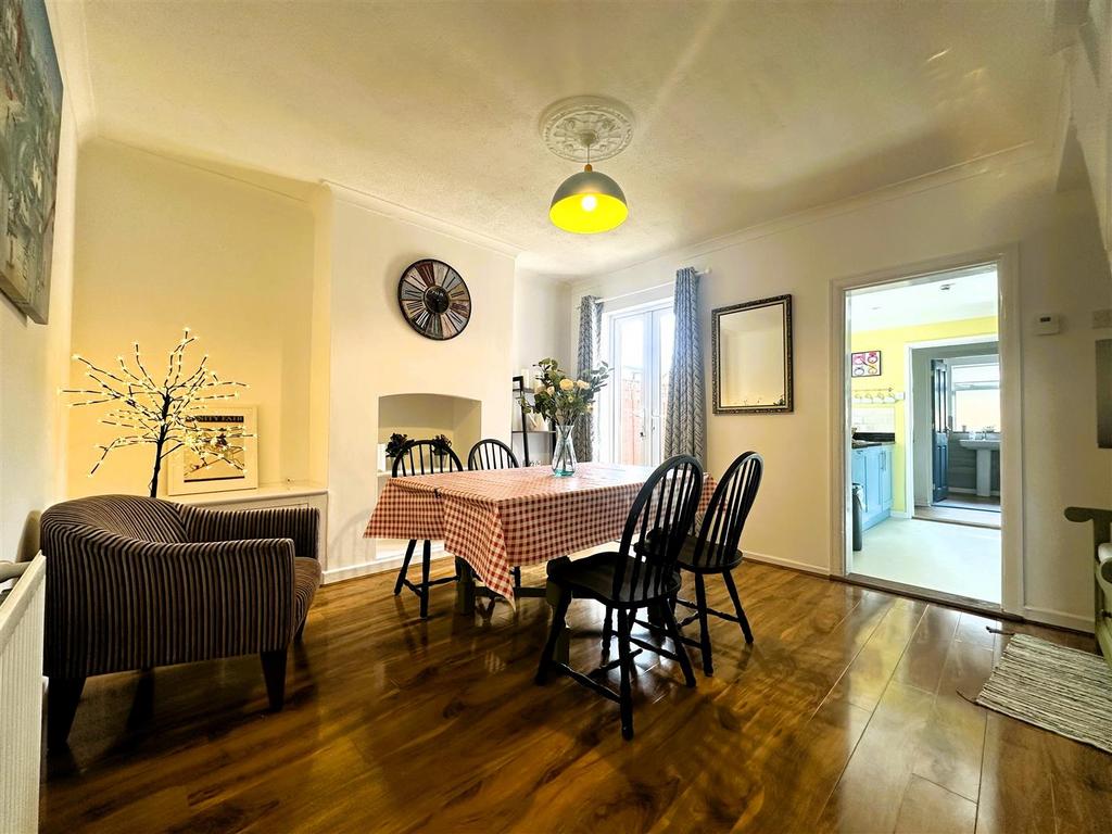 Dining Room I.jpg