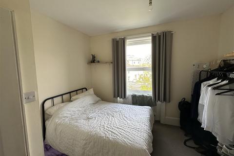 2 bedroom flat to rent, Chatham Place, Brighton