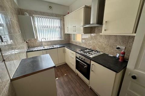 2 bedroom flat to rent, North Drive, Wallasey, CH45