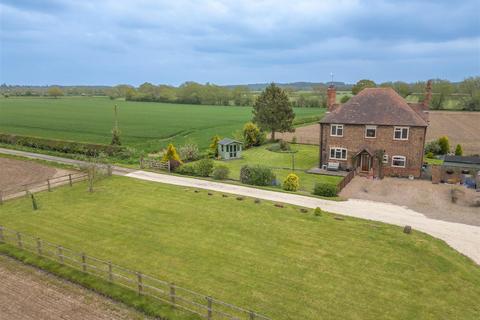 3 bedroom detached house for sale, Robies Gorse Farm, Bosworth Road, Nuneaton CV13