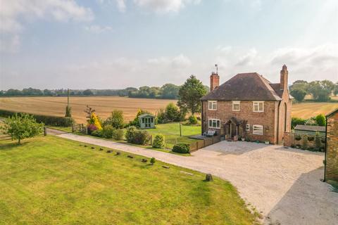 3 bedroom detached house for sale, Robies Gorse Farm, Bosworth Road, Nuneaton CV13