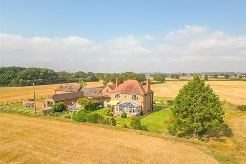 3 bedroom detached house for sale, Robies Gorse Farm, Bosworth Road, Nuneaton CV13