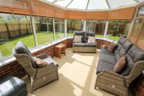 4 bedroom detached house for sale, Foxglove Close, Newton Aycliffe