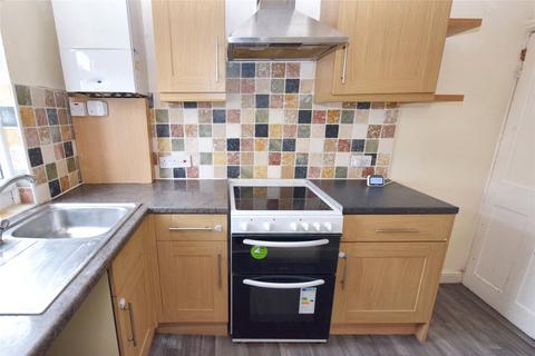 25 Brooklyn Place, Armley, Leeds, LS12 2BT