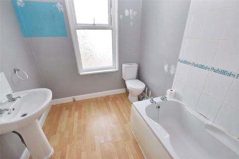 25 Brooklyn Place, Armley, Leeds, LS12 2BT
