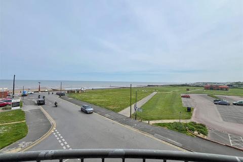 2 bedroom apartment for sale, Broadway House, Hornsea