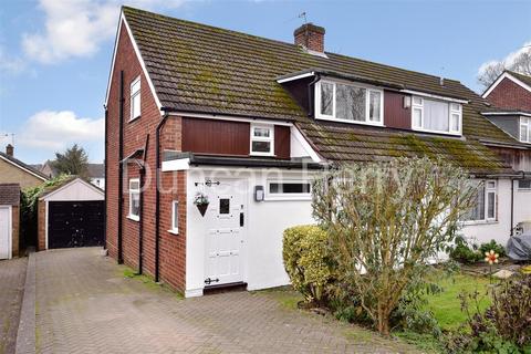 3 bedroom semi-detached house for sale, Trewenna Drive, Potters Bar EN6