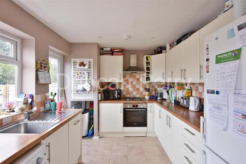 3 bedroom semi-detached house for sale, Trewenna Drive, Potters Bar EN6